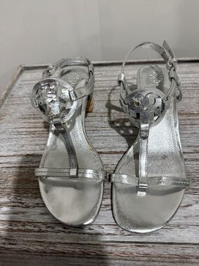 TORY BURCH SILVER LEATHER T STRAP SLING BACK SANDAL W/BRAIDED ROPE BLOCK HEEL 8
